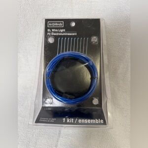 NWT: ARTMINDS EL WIRE LIGHT BLUE(#30)